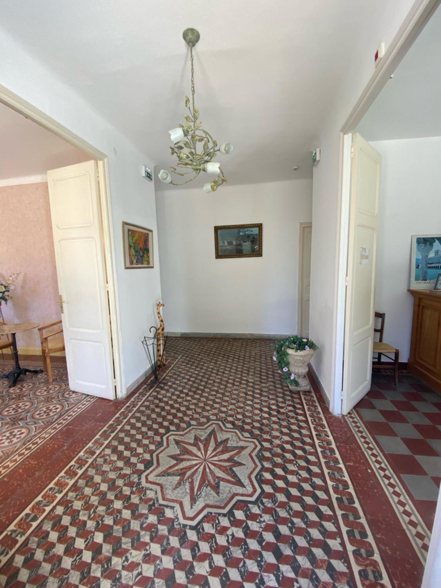 Hotel Le Floreal Le Soler Екстер'єр фото